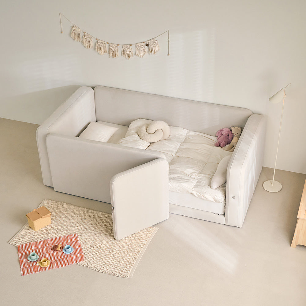 BEAN BED WITH DOOR